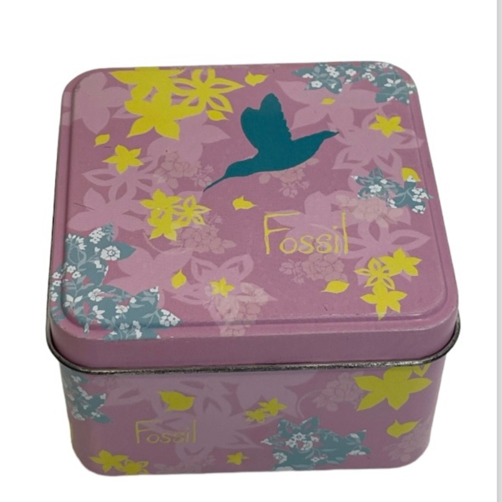 Fossil 2005 Pink Floral Lidded Square Empty Tin Box Blue Hummingbird 3.5"